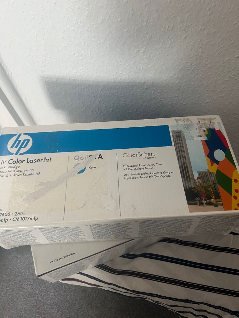 Genuine Original HP Q6001A Cyan Toner Cartridge Color LaserJet