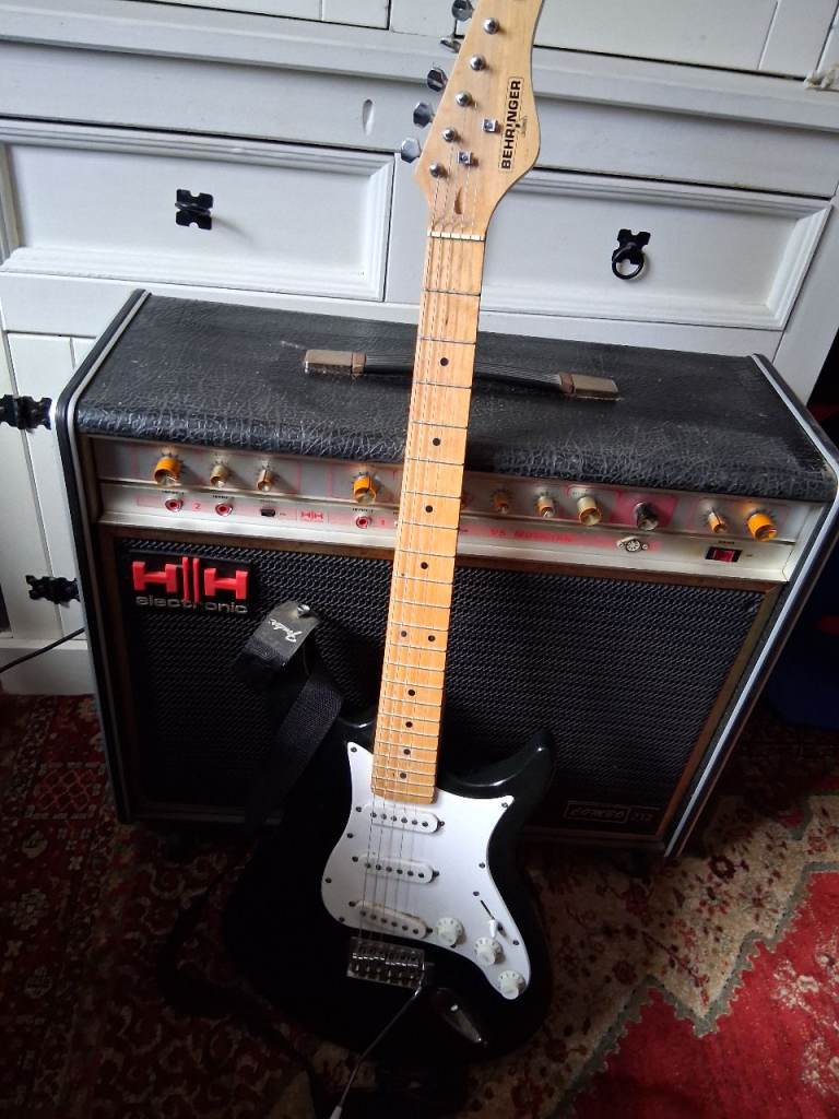 H&H Electronic Combo 212 Amp