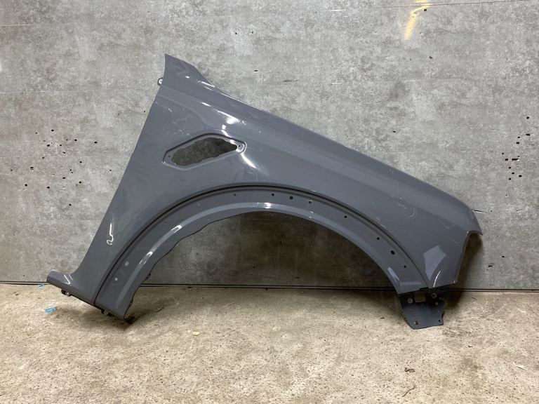 Ford Ranger Raptor drivers wing 2022-2025 