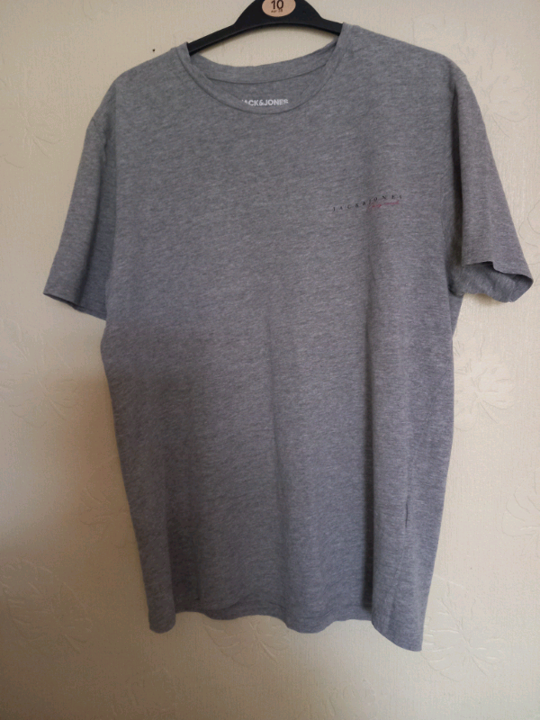 Gents Regular size jack jones top grey m34