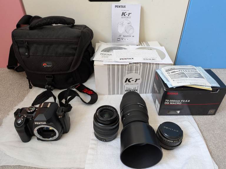 Pentax K-r Digital SLR Camera + 18-55mm + Sigma 70-300mm f/4-5.6 DG Macro + Smc pentax-a 50mm f1.7 