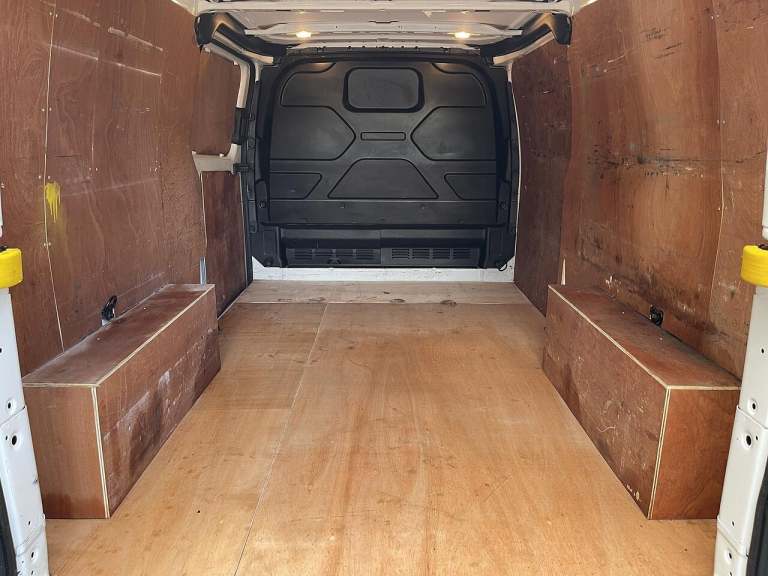 2021 Ford Transit Custom 2.0 300 EcoBlue Leader L2 H1 Euro 6 (s/s) 5dr PANEL VAN Diesel Manual