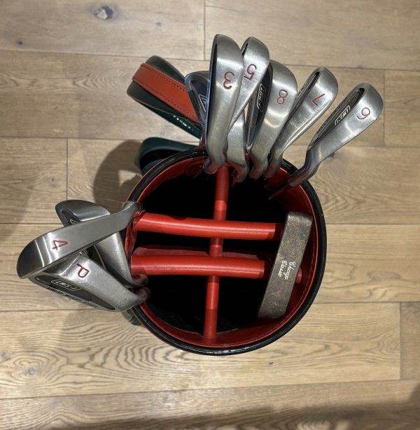 Beginner Golf Set (Irons, Putter & Bag) – £40 – Wimbledon