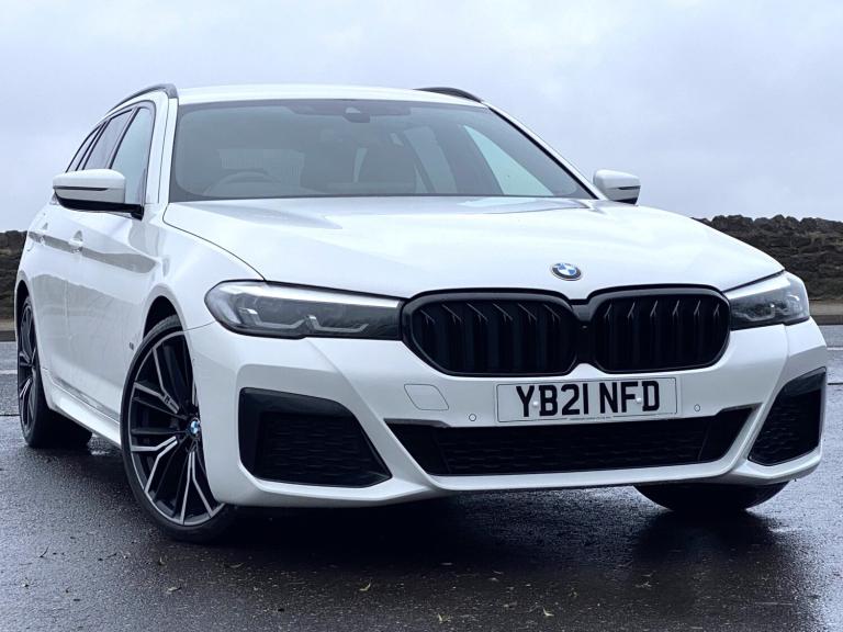 2021 BMW 5 Series 520d MHT M Sport Touring Auto - Virtual Cockpit & Apple CarPlay & Camera ESTATE...