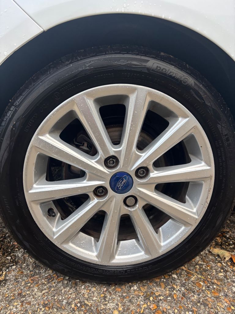 Ford fiesta Hatchback 2015 Manual 1.0 eco boost 5 doors