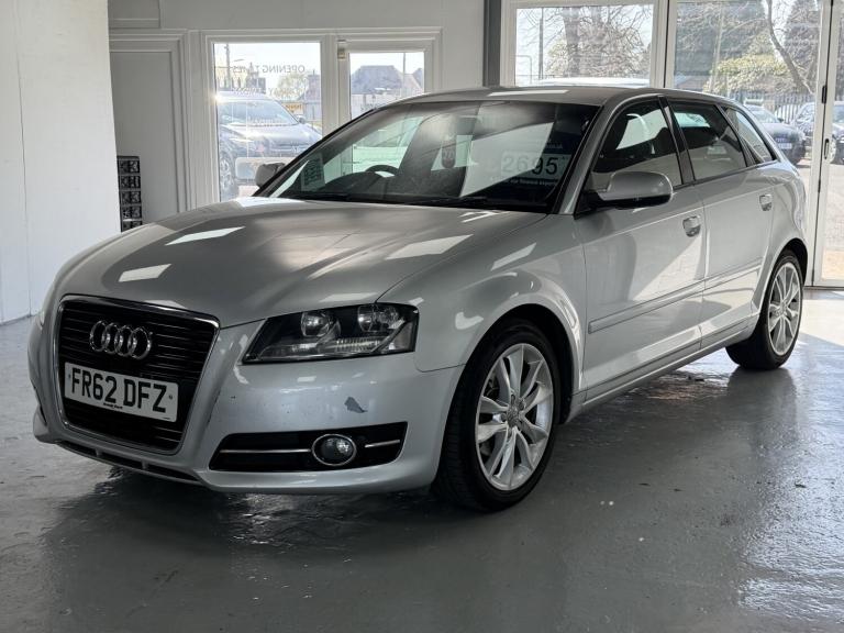 AUDI A3 1.6 TDI Sport 2013
