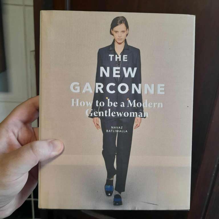 How to Be a Modern Gentlewoman [Book]