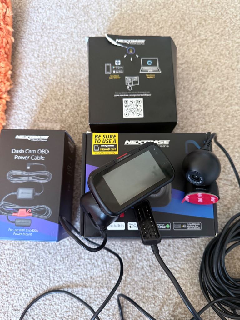 Nextbase 422gw and rear cam and sandisk and ob2 cable 