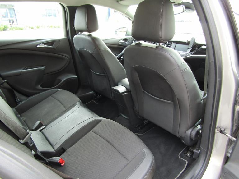 2017 Vauxhall Astra (OPEL) 1.6 CDTi SPORTS TOURER+ EURO 6 (s/s) DIESEL LEFT HAND DRIVE Estate Die...