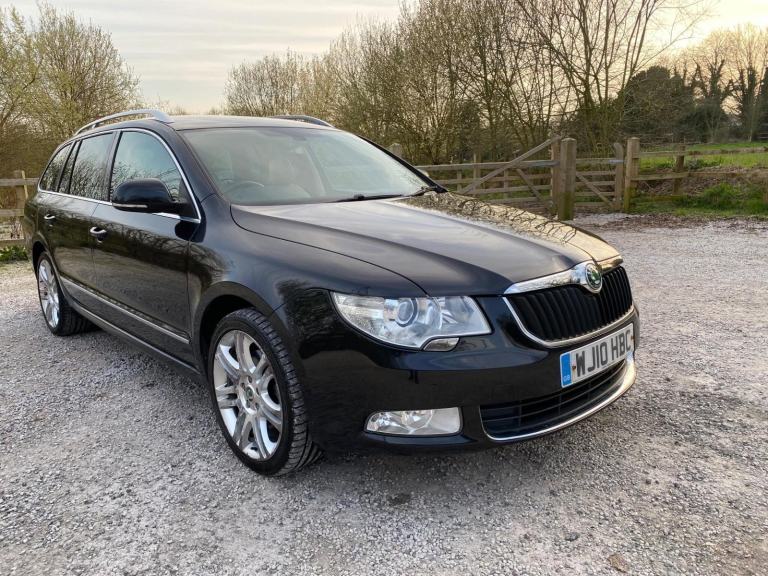2010 Skoda Superb 2.0 TDI CR 170 Elegance 5dr DSG ESTATE DIESEL Automatic