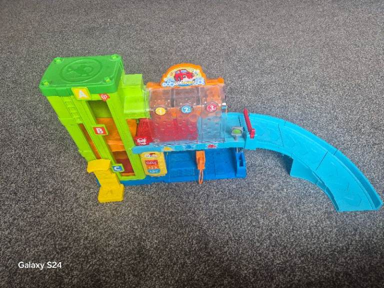 Free toy garage 