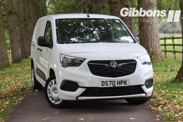 2020 Vauxhall Combo 1.5 Combo 2300 Sportive S/S Panel Van Diesel Manual