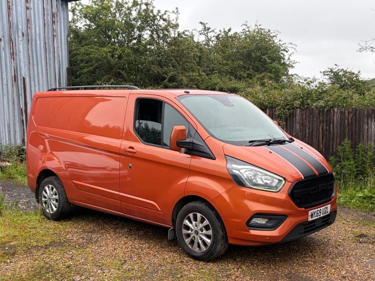 2019 [69] FORD TRANSIT CUSTOM 2.0 TDCI LIMITED [130] ECO ORANGE SWB SPORT LOOKS