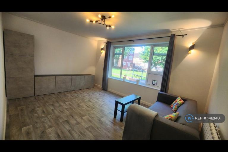 1 bedroom flat in Wingate Close, Birmingham, B30 (1 bed) (#1412140)