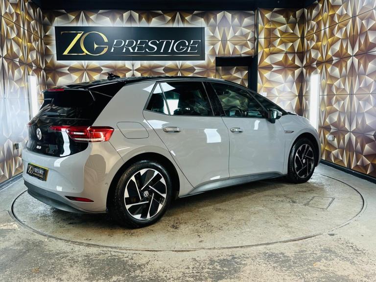 2022 Volkswagen ID.3 150kW Family Pro Performance 58kWh 5dr Auto HATCHBACK ELECTRIC Automatic