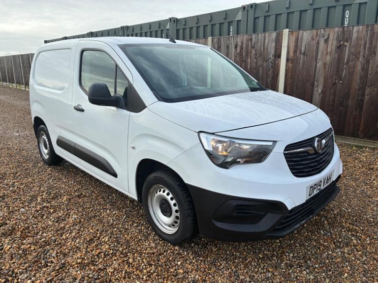 2019 Vauxhall Combo 2000 1.6 Turbo D 75ps H1 Edition Van PANEL VAN DIESEL Manual