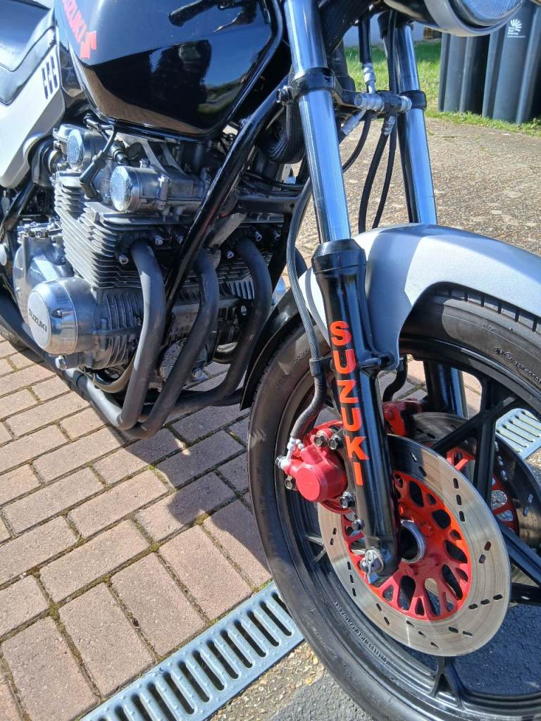 Suzuki gs650g katana 1982