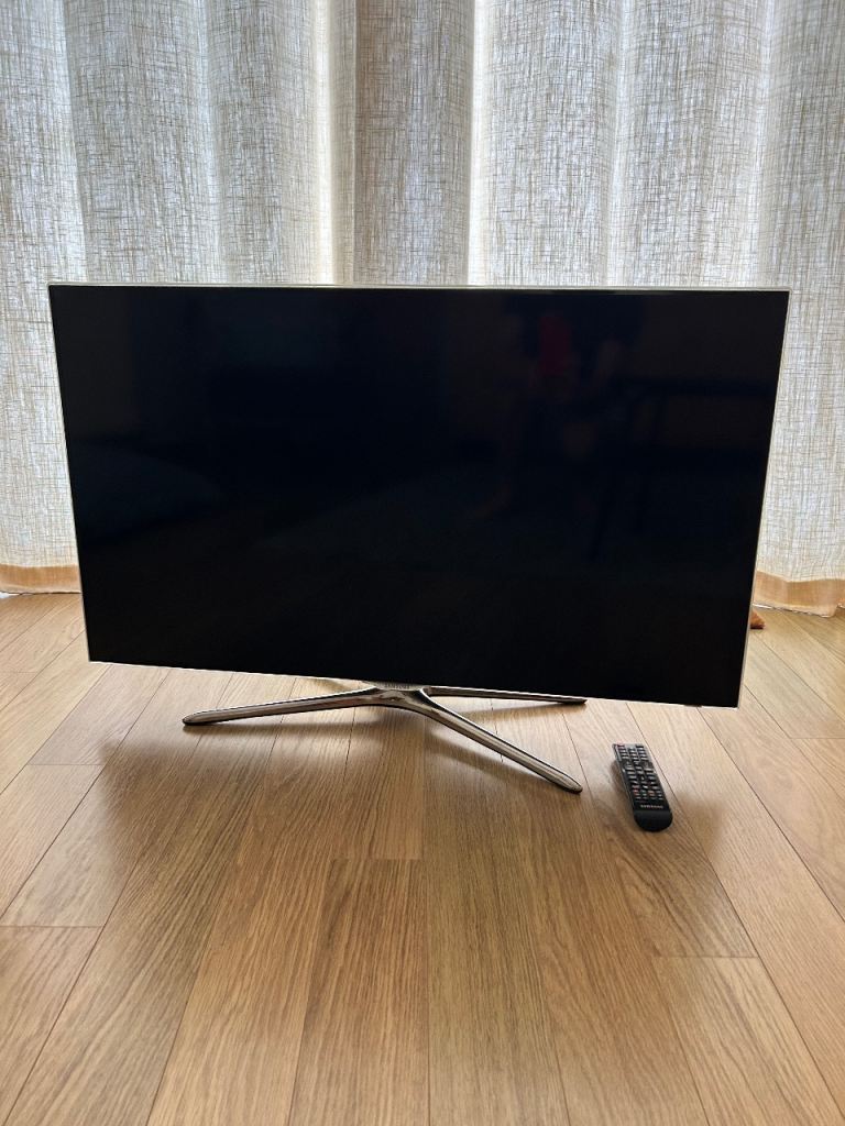 Samsung UE40F6500 40-inch Smart TV with Remote