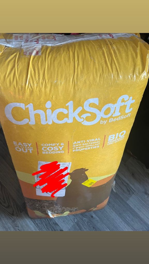 Chicken bedding 