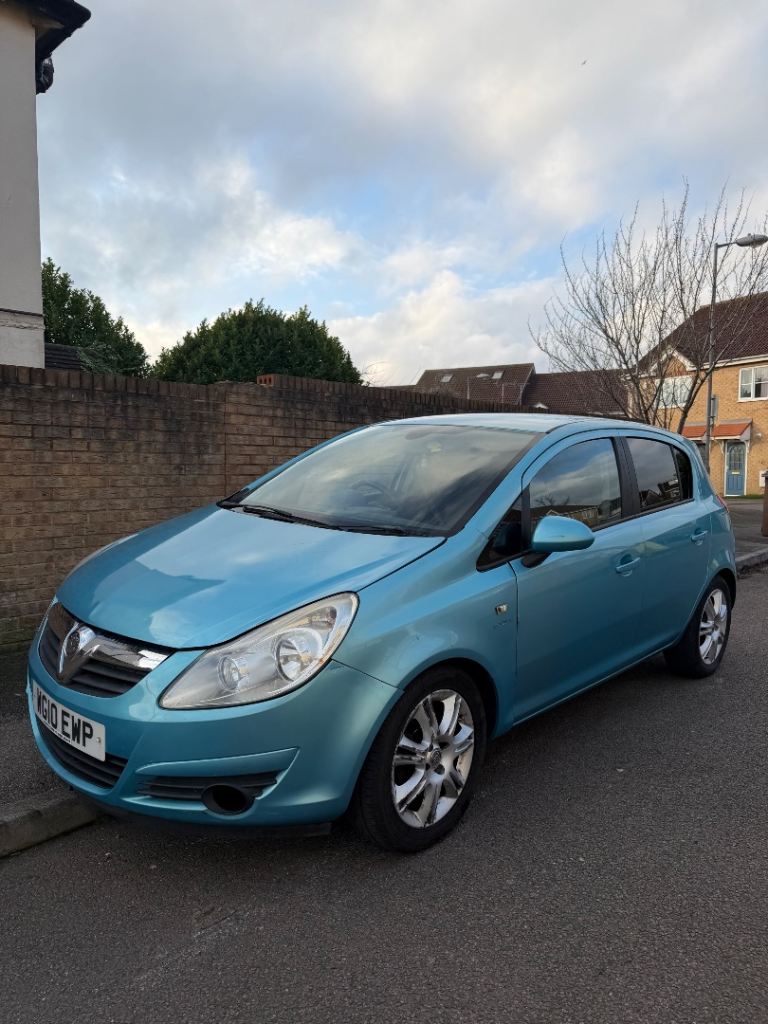 Vauxhall Corsa 1.4 Automatic Petrol 5 Door