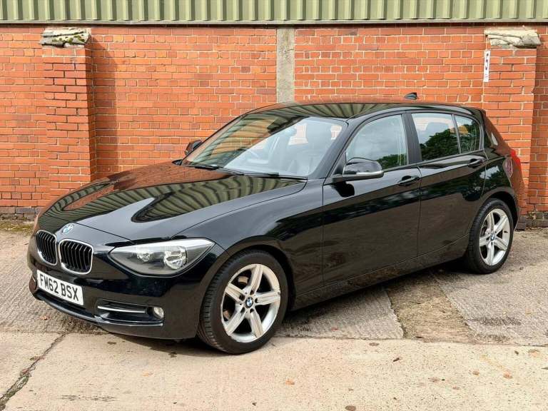 2013 BMW 1 Series 116i Sport 5dr HATCHBACK PETROL Manual