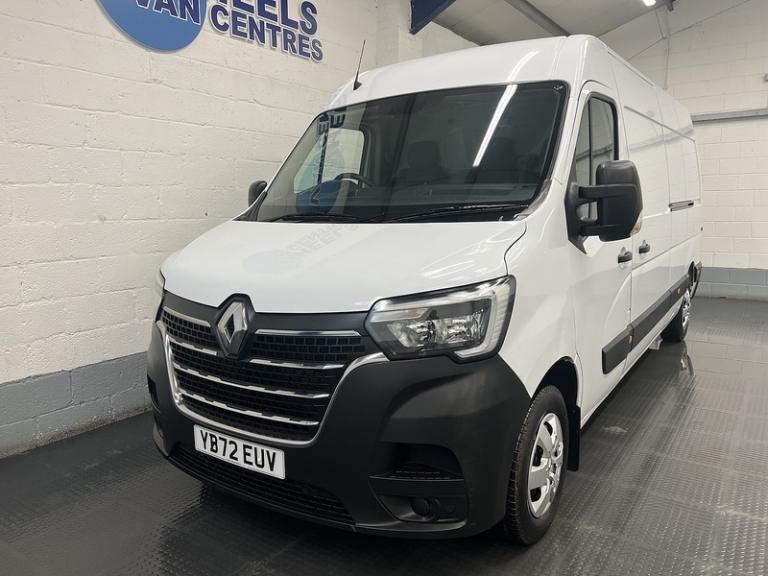 2023 Renault Master Master 2.3 dCi 35 Business+ FWD LWB Medium Roof Euro 6 4dr Panel Van Diesel M...