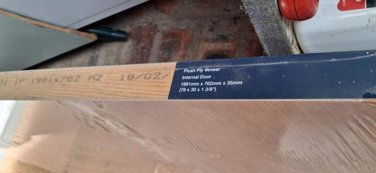 Internal Door Flush Ply Veneer 1981mm x 762mm x 35mm