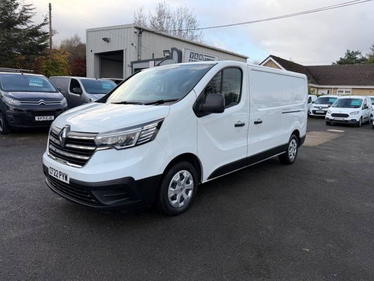 2022 Renault Trafic LL30 Blue dCi 130 Business+ Van PANEL VAN DIESEL Manual
