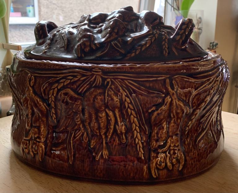 Portmeirion game /pie dish 1970’s