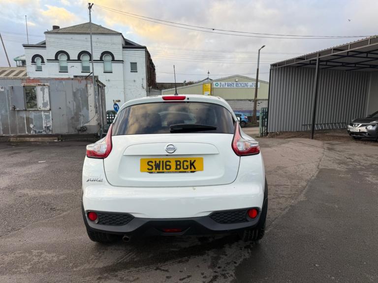 2016 Nissan Juke 1.2 DiG-T Tekna 5dr HATCHBACK Petrol Manual