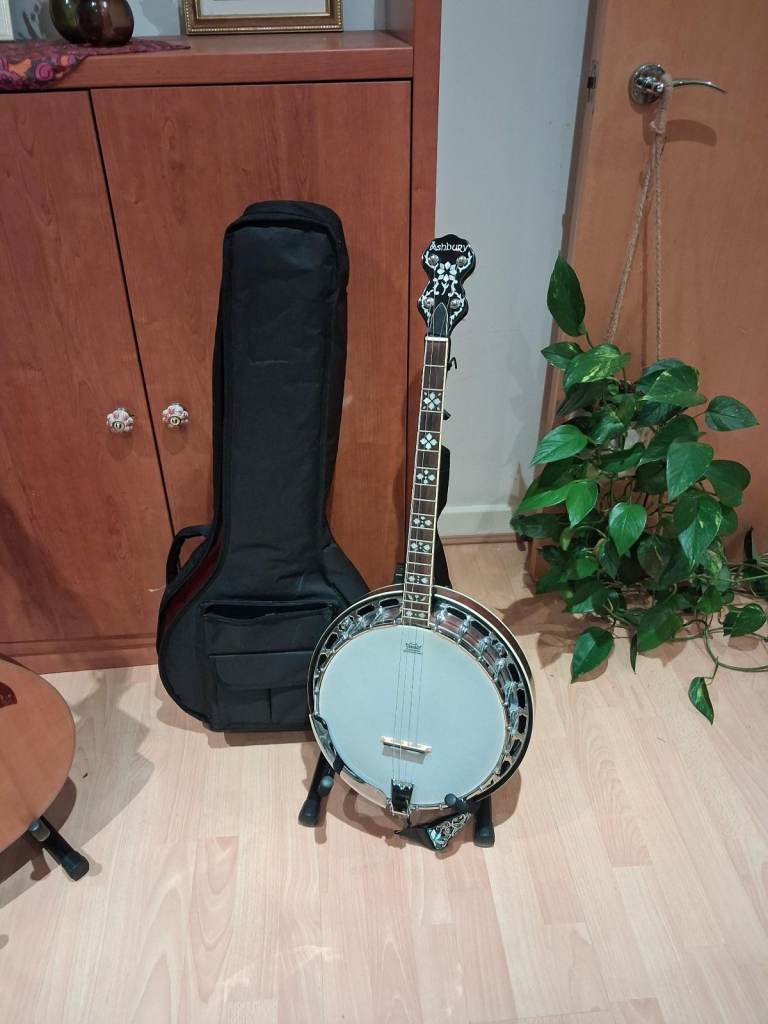 image for Ashbury AB-45 Tenor Banjo in great condition (bag and strap included)