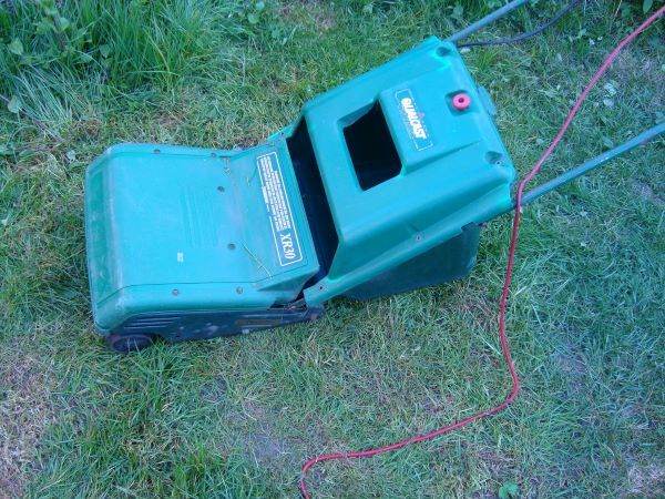 Qualcast XR30 Lawn Mower, Suffolk, England, model CX30