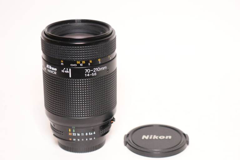 Nikon AF 70-210mm F/4-5.6 lens