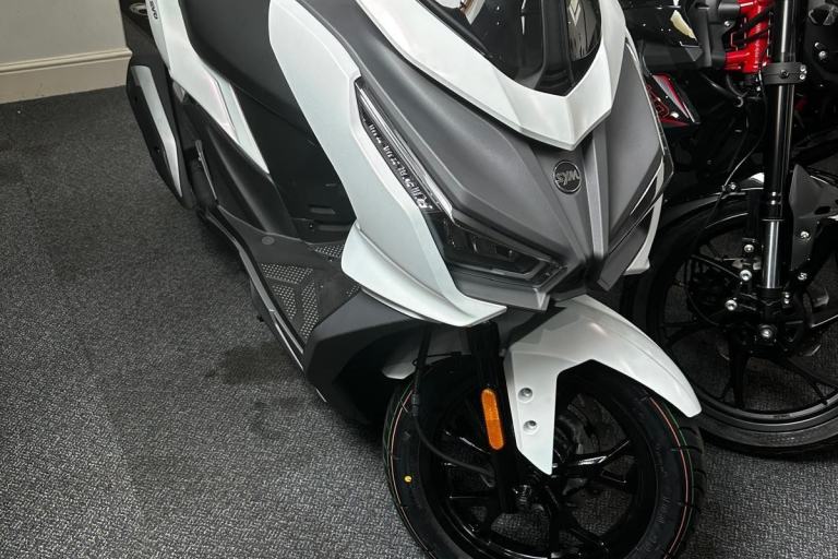 Keeway Superlight 125cc LTD| Custom Cruiser |Chopper| Retro Motorcycle |For S...