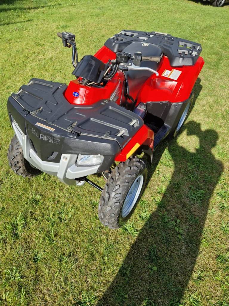 Polaris hawkeye 300 Quad Bike