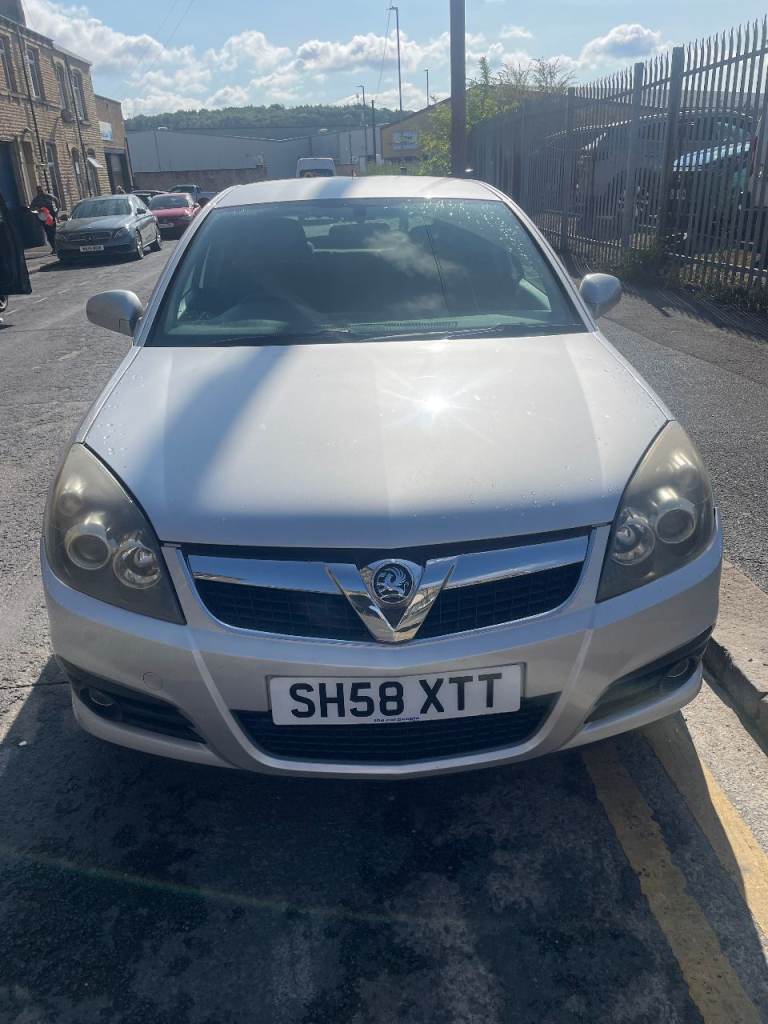 Vauxhall, VECTRA, Hatchback, 2008, Manual, 1796 (cc), 5 doors