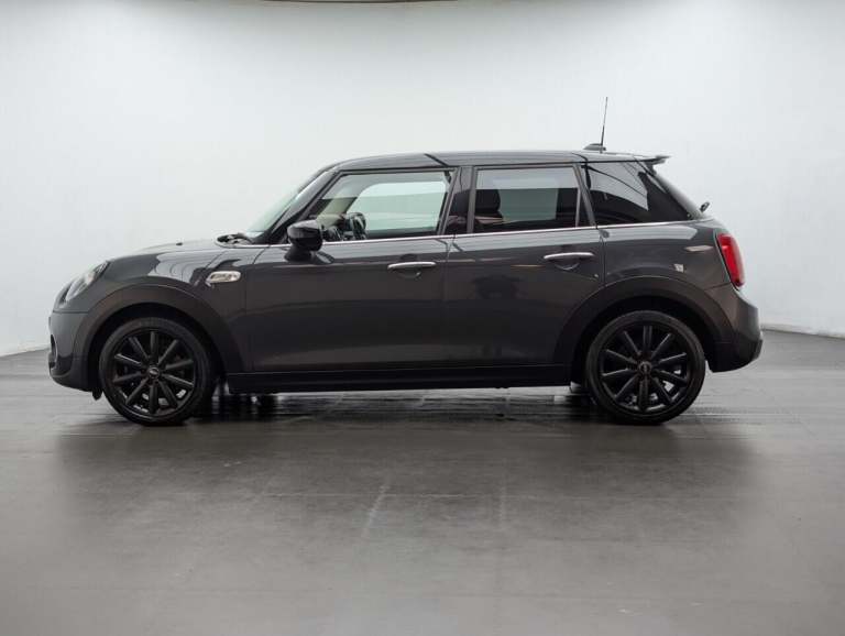 2020 MINI Hatch 2.0 Cooper S Classic Hatchback 5dr Petrol Manual Euro 6 (s/s) (192 ps) COMF HATCH...