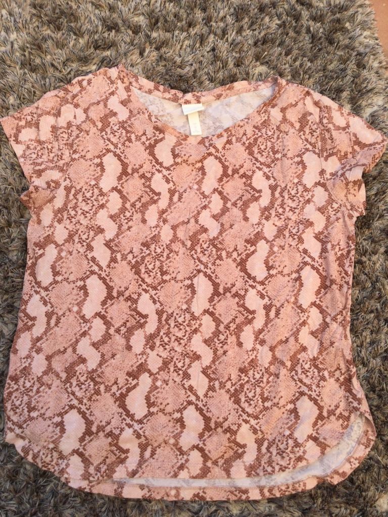 Pink snake print H&M size S top. Excellent condition £3. Torquay or can post
