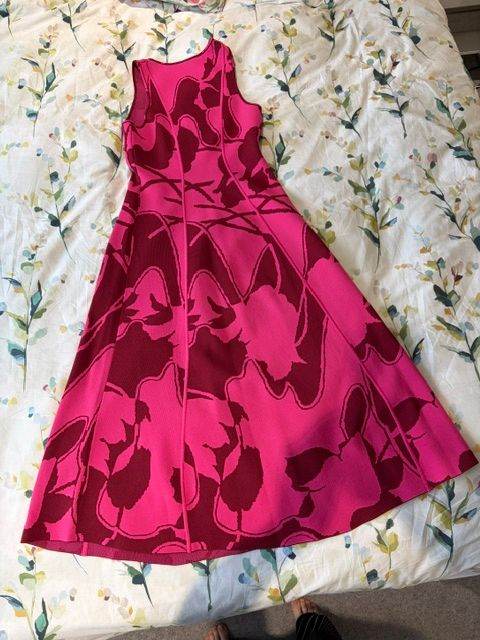 Pink and Burgundy Patterned Sleeveless Dress – Excellent Condition