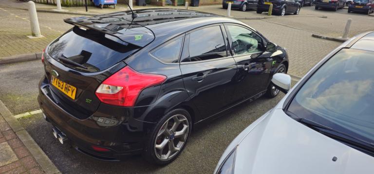 Ford, FOCUS, Hatchback, 2013, Manual, 1999 (cc), 5 doors