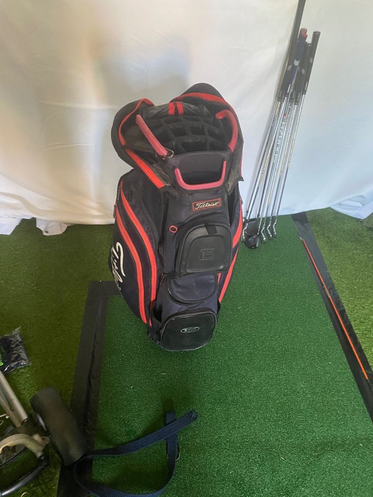 TITLEIST GOLF CART BAG RARE 15 CLUB SLOT MAGNETIC FRONT POCKET