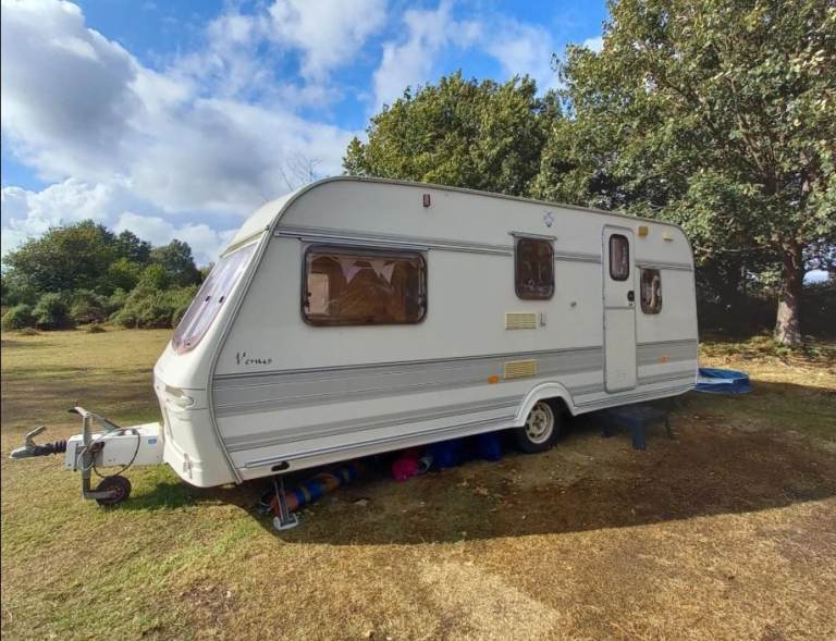 Caravan Lunar Venus 1994