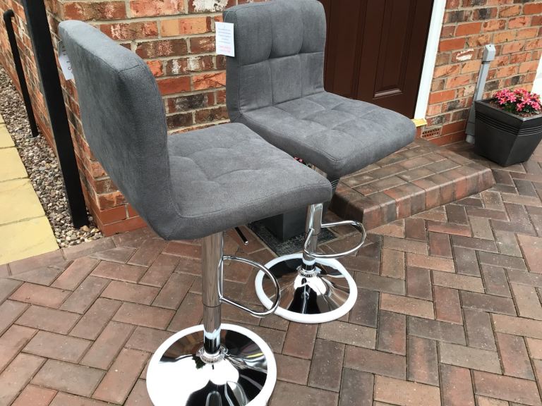£38 EACH STOOL, “NEW” LAKELAND GREY FABRIC GAS LIFT HEIGHT ADJUSTABLE SWIVEL BAR STOOLS BARSTOOLS