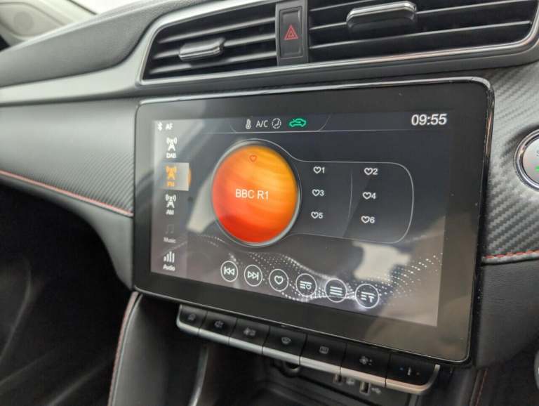 2021 MG MG ZS 1.0 T-GDI Exclusive SUV 5dr Petrol Auto Euro 6 (111 ps) 10.01IN TOUCHSCREEN HATCHBA...