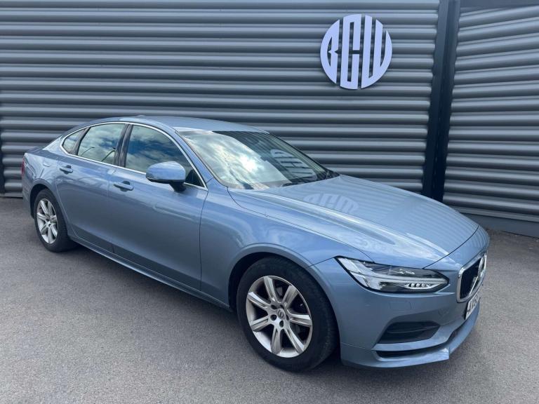 2019 Volvo S90 2.0 D4 Momentum 4dr Geartronic SALOON DIESEL Automatic