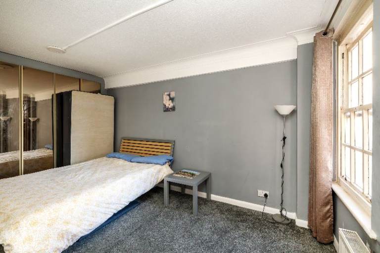 1 bed flat for sale on Edgeware Road