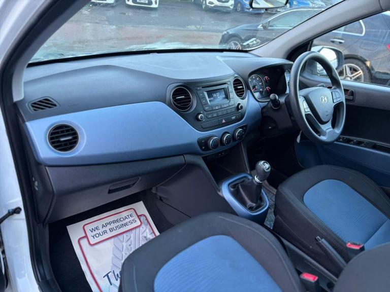 2015 Hyundai i10 1.0 SE Euro 5 5dr HATCHBACK Petrol Manual