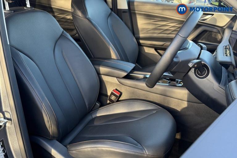 2025 MG MG HS 1.5 T-GDI Trophy 5dr DCT SUV Petrol Automatic