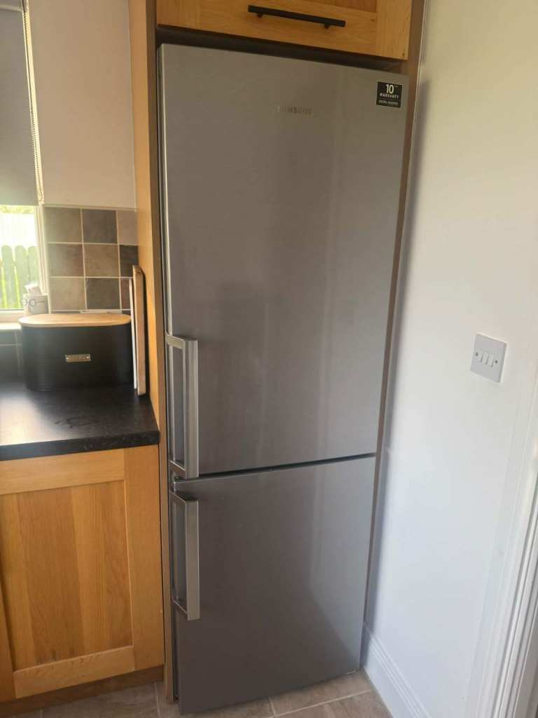 Samsung Stainless Steel Fridge Freezer - Good Condition, 180x60cm