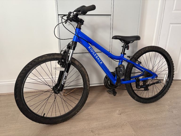 Boys Ridgeback MX24 Mountain Bike - excellent condition